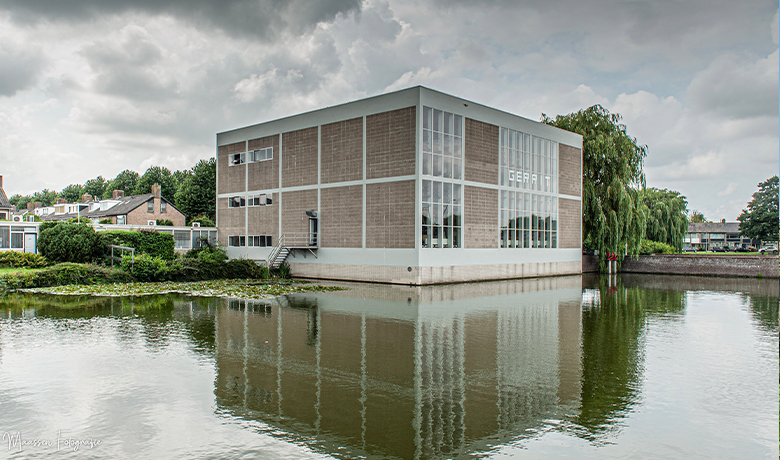 De-Hoeksteen